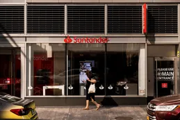 Santander acelera la expansión en América tras la venta en Polonia