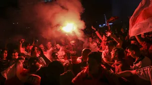 Descontrol y violencia cerraron los festejos de River en el Obelisco