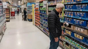 Contradicciones en el crecimiento de la actividad económica: “El consumo no sólo no levantó, sino que sigue cayendo”
