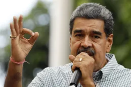 Como respuesta a las sanciones y críticas, Maduro detiene a estadounidenses y españoles en Venezuela