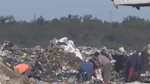 Tragedia en Paraná: un nene de 8 años buscaba comida en un basural y murió atropellado por un camión