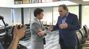 Oliver Stone, en Argentina: "Cuando las leyes se usan como armas, se puede acusar de corrupción a cualquiera"