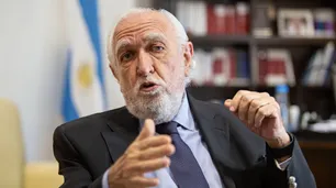 Ricardo Gil Lavedra: "No quiero ni a este gobierno autoritario ni un populismo que destruyó al país, quiero una alternativa democrática"