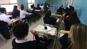 El gobierno porteño extiende las clases obligatorias en los colegios que fueron tomados