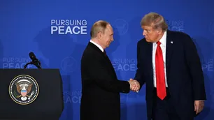 Rusia llamó "útil y constructiva" la conversación con EE.UU. sobre el plan de paz en Ucrania, pero señaló que "no hay compromiso"