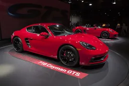 Porsche ofrecerá alquiler de autos de lujo con foco en los jóvenes