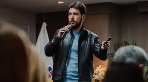 Jan Topic, el "Bukele ecuatoriano" que aspira a la presidencia