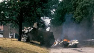 Impactantes imágenes al cumplirse 30 años del copamiento al cuartel de La Tablada