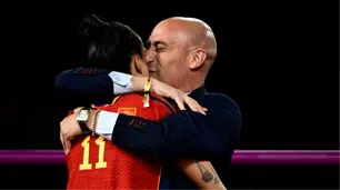 Informe de la FIFA: Rubiales también "besó a la fuerza" a jugadoras inglesas y se mostró "agresivo"