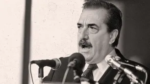 El 15 de abril de 1986, Raúl Alfonsín propuso mudar la Capital Federal a Viedma