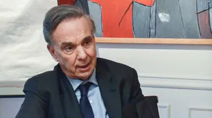 Miguel Ángel Pichetto: “Ha habido una demora notable de las vacunas”
