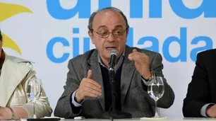 Leopoldo Moreau: "Se está formando una manera de rechazar la deriva autoritaria del Gobierno"
