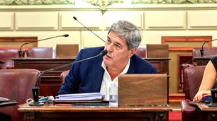 Las críticas al legislador santafesino que se fue de vacaciones a las islas Maldivas: "Los faltazos son inadmisibles"