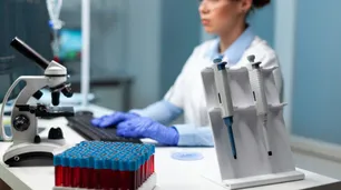 Avanza la carrera para detectar el Alzheimer con exámenes de sangre