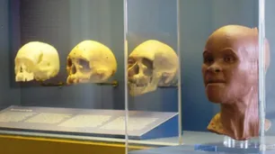 Rescataron restos del fósil humano más antiguo de América entre los escombros