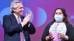 Alberto Fernández pidió un aplauso para Ginés González García: “Pobre Ginés”