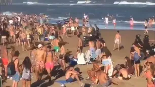 Cuarentena extendida, vacaciones y la vacuna: un cóctel para el descontrol
