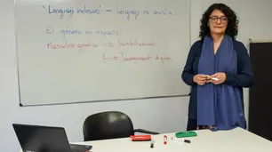Sara Pérez: “La discusión en torno al uso de la ‘e’ explica un fenómeno más político que lingüístico”