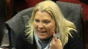 Carrió tensó la cuerda sobre el tema del aborto: "No puede salir"