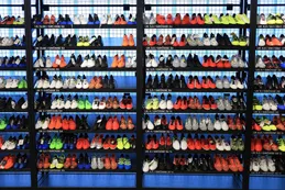 Adidas abandona experimento de fábrica robótica en EEUU y Europa