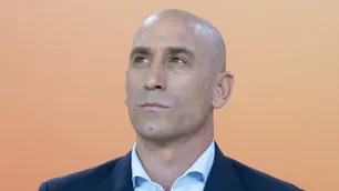 Perdón real: Luis Rubiales se disculpó con la reina Letizia y la infanta Sofía