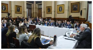Senado: el pliego de Mahiques avanzó en medio de chispazos por Lago Escondido y la integración de la comisión