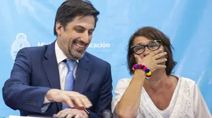 Gobierno y gremios docentes salieron "satisfechos" de la primera reunión paritaria