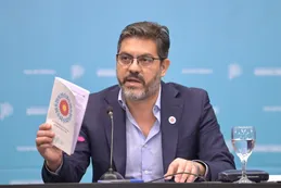 El Gobierno de Kicillof calificó de "inconstitucional" el proyecto de reforma electoral presentado por el kirchnerismo