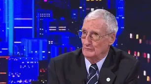 Martín Balza: "Incluirlas en la lucha contra el narcotráfico es el certificado de defunción de las Fuerzas Armadas"