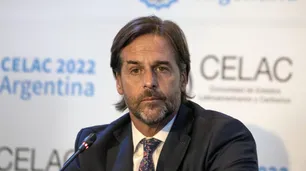 Un escándalo por un "pasaporte narco" derivó en una renuncia masiva en el gobierno de Lacalle Pou