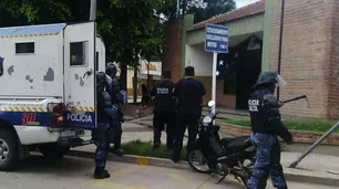 Tiene 69 años y exige encuentros íntimos con su novio preso de 37