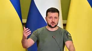 El enojo de Zelensky con Trump: dijo que "no fue muy agradable" que llamara a Putin sin consultarlo