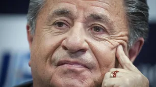 Eduardo Duhalde: "No me arrepiento, llega una anarquía con olor a sangre"