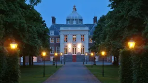 Palacio Huis ten Bosch: la fascinante historia de la residencia real llena de arte de la Reina Máxima y el Rey Guillermo de Holanda