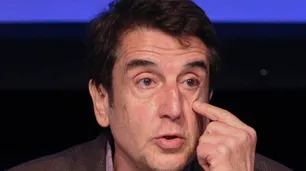 La hija menor de Carlos Melconian atropelló a un policía en Uruguay y huyó