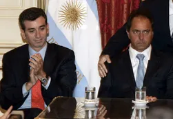 Randazzo contraataca y desafía a Scioli a un debate público