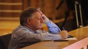Juan José Aranguren ‘reeduca’ para que se consuma menos.