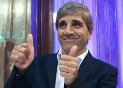 Caputo llevó a los socios de su consultora al Gobierno: quiénes son y qué funciones tendrán