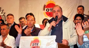 “De Loredo intenta congraciarse con el electorado de Milei”: reproche de un radical a la reforma laboral de la UCR