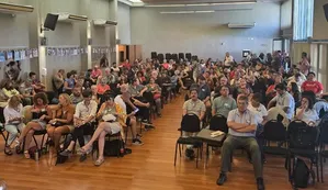 UEPC recibió una tercera propuesta salarial del Gobierno y el gremio analizará la oferta en asambleas