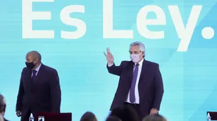 Alberto Fernández promulgó el aborto legal: "Estoy muy feliz de ponerle fin al patriarcado"