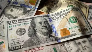 El dólar blue cerró en alza este lunes 8 de junio y el Banco Central volvió a comprar dólares