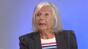 Beatriz Sarlo y la Sputnik V: "Me autocritico fuertemente, no debí decir 'por debajo de la mesa'"