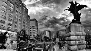 El punto rojo de Tepito: lugar donde nunca pasó Dios, pero la Bicky lo fue a buscar