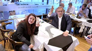 El almuerzo de Carlos Maslatón y Ofelia Fernández en Recoleta: "Naturalmente pagué yo", dijo él