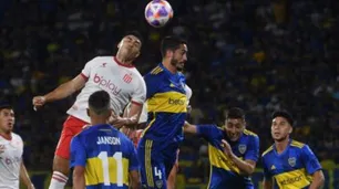 Boca perdió con Estudiantes, se alejó de la Libertadores 2024 y habló Riquelme