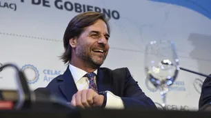 Lacalle Pou rechazó la iniciativa de una moneda común en el Mercosur: "Es una locura"