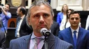 Marcos Di Palma cortó la luz de un pueblo y la justicia decidió procesarlo