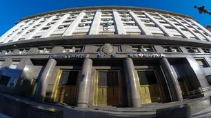 El desregulador que regula para el poder