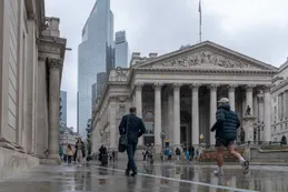 Las políticas de Trump enturbian el rumbo del recorte de tasas del Banco de Inglaterra